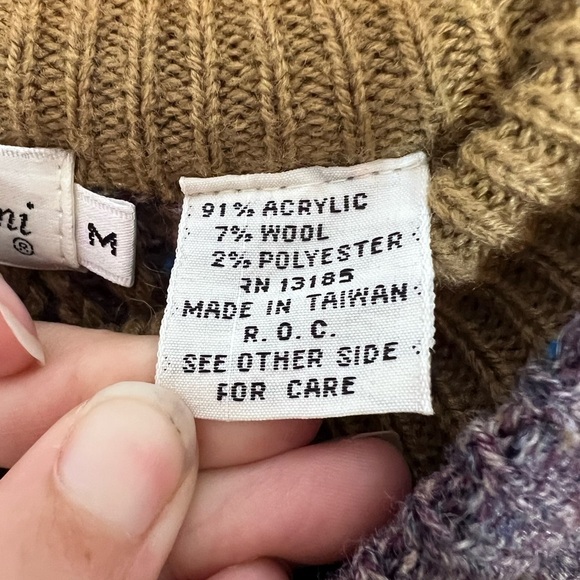 VNTG Oleg Cassini Wool Blend Sweater - Picture 4 of 5